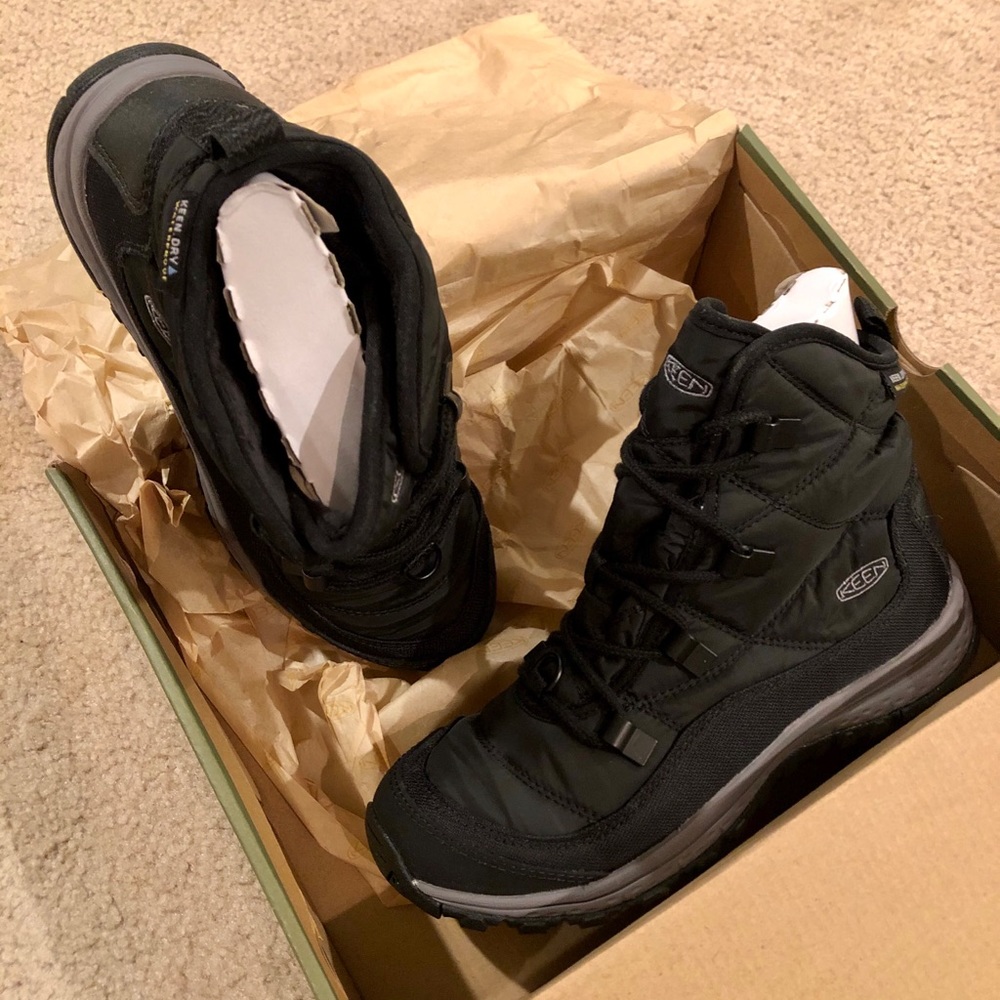 ***SOLD*** Keen Boot Waterproof-Insulated